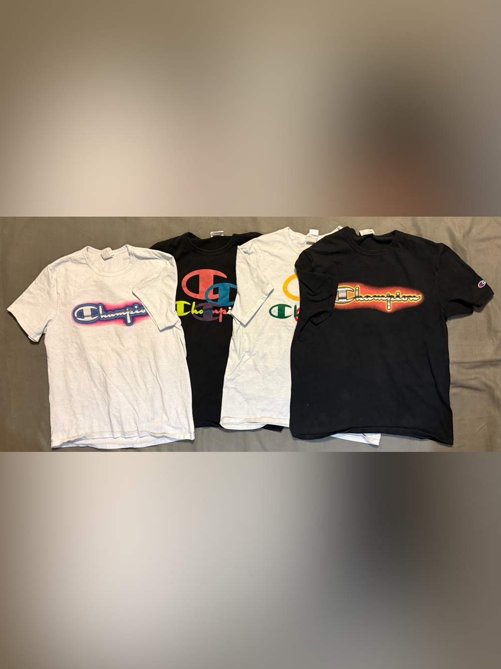 Champion Graphic T-Shirt Bundle 4 Piece Men’s Large Logo Tees